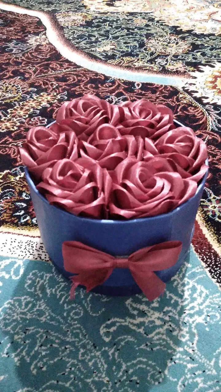 گل روبانی|گل مصنوعی|قم, آزادگان|دیوار