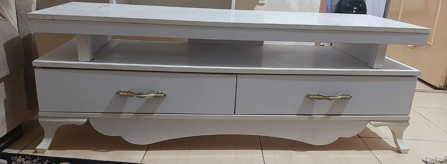 میز|میز تلویزیون|رشت, پاره بیجار|دیوار