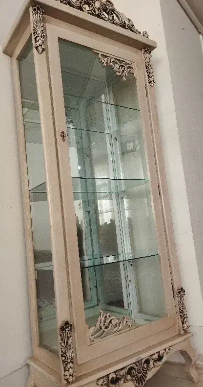 گنجه|بوفه، ویترین، کنسول|قائن, |دیوار