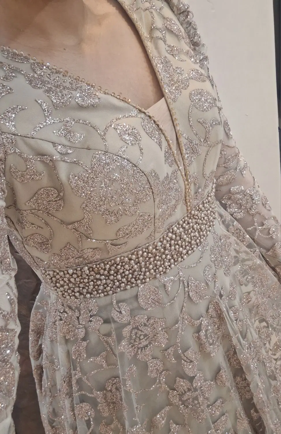 لباس مجلسی|لباس|کرمان, |دیوار