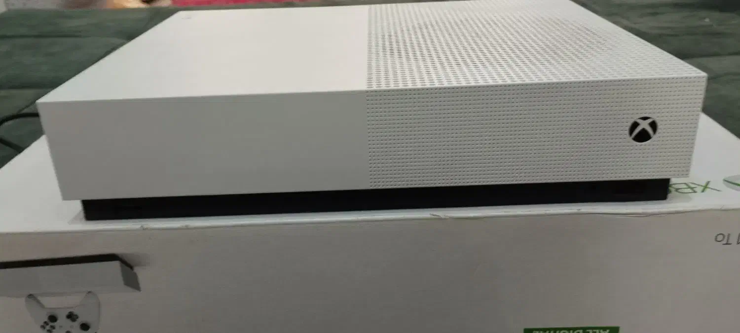 ایکس باکس وان xbox one s|کنسول، بازی ویدئویی و آنلاین|اندیشه, اندیشه فاز ۲|دیوار
