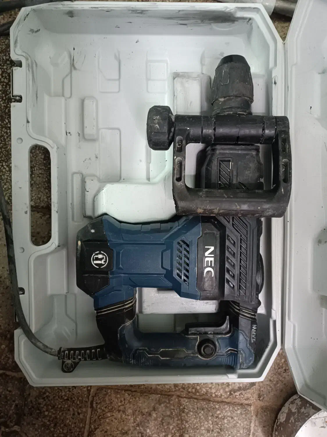 هیلتی NEC|ابزارآلات|اصفهان, نقش جهان|دیوار