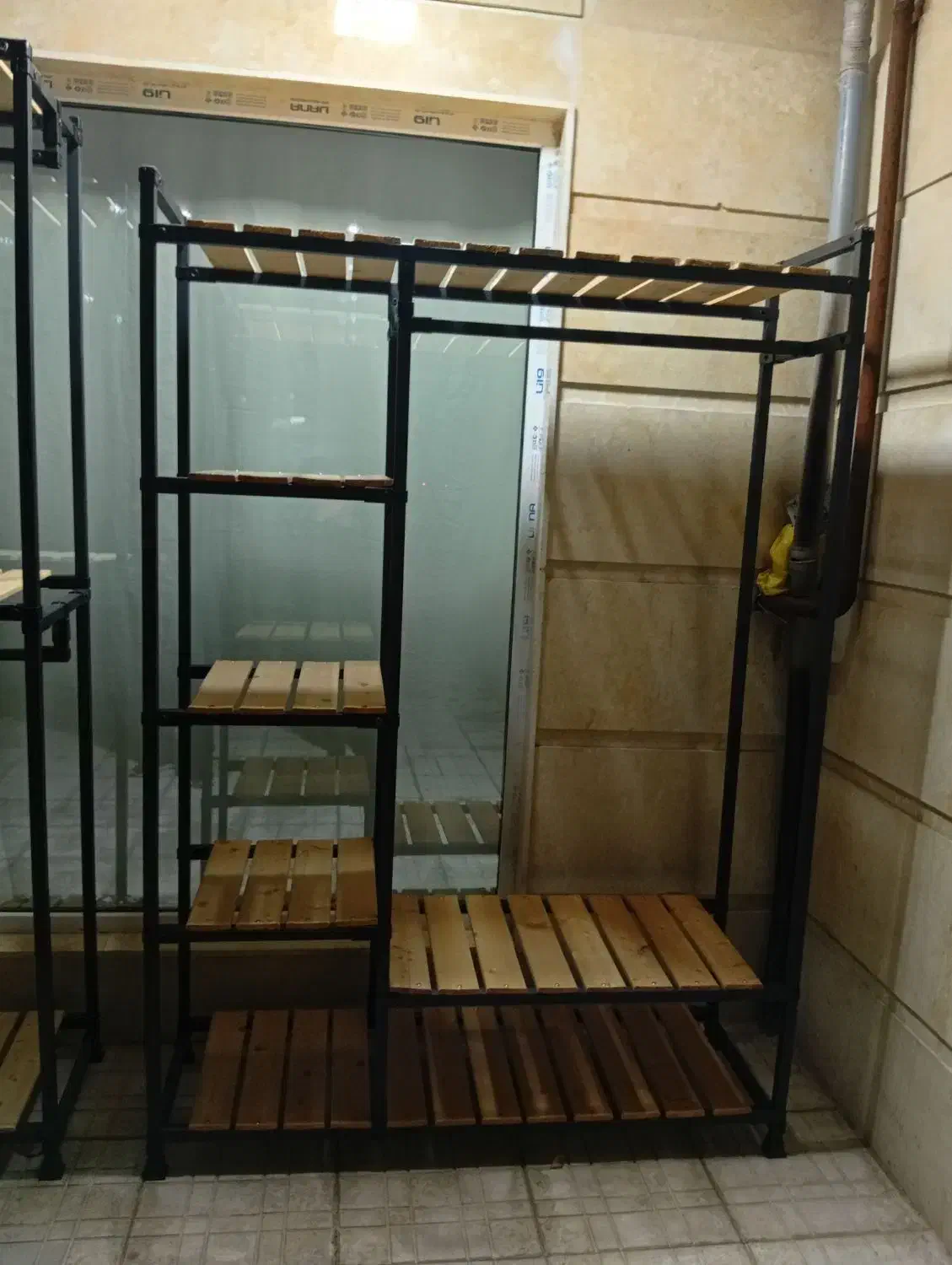 ریگال|کتابخانه، شلف، قفسه‌های دیواری|مهاباد (آذربایجان غربی), |دیوار