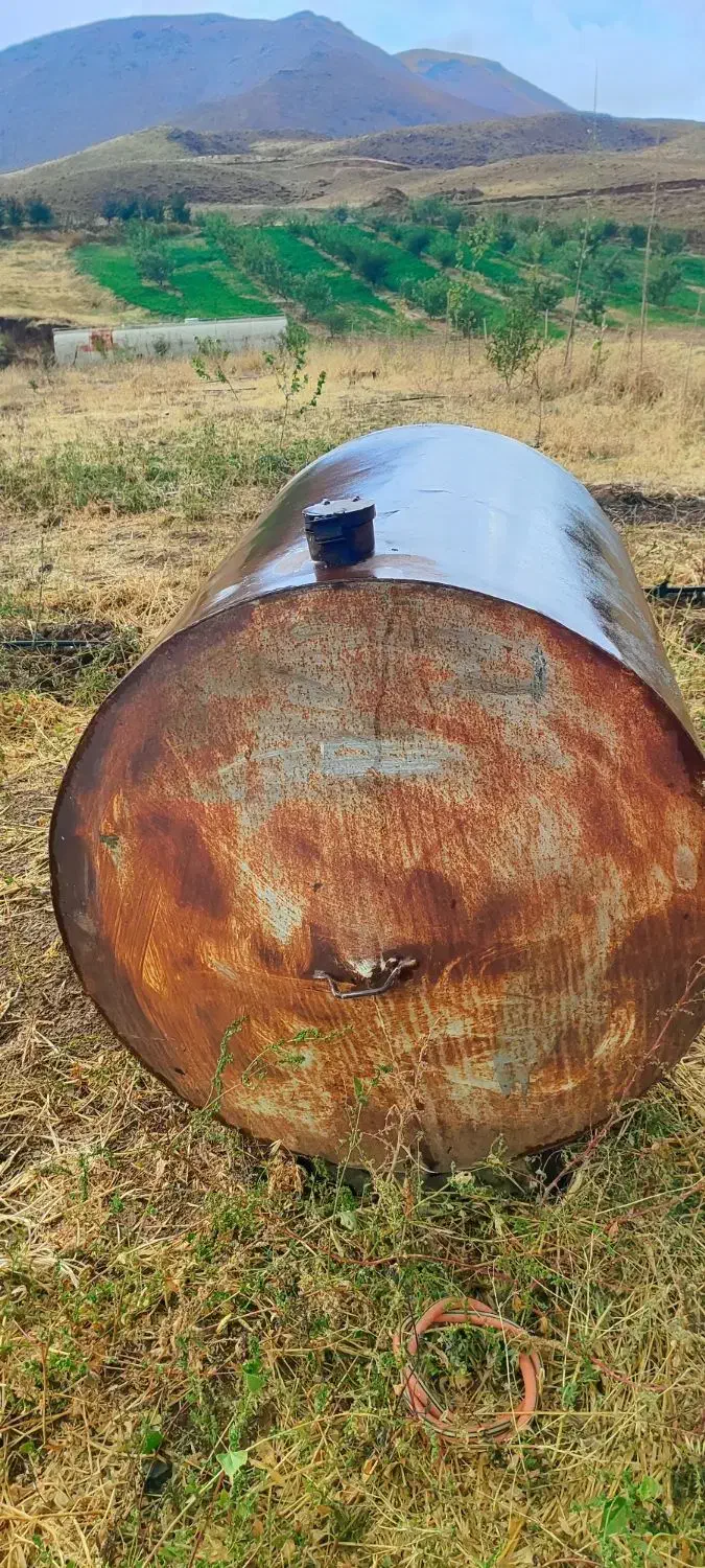 تانکر 1000 لیتری|مصالح و تجهیزات ساختمان|اشنویه, |دیوار