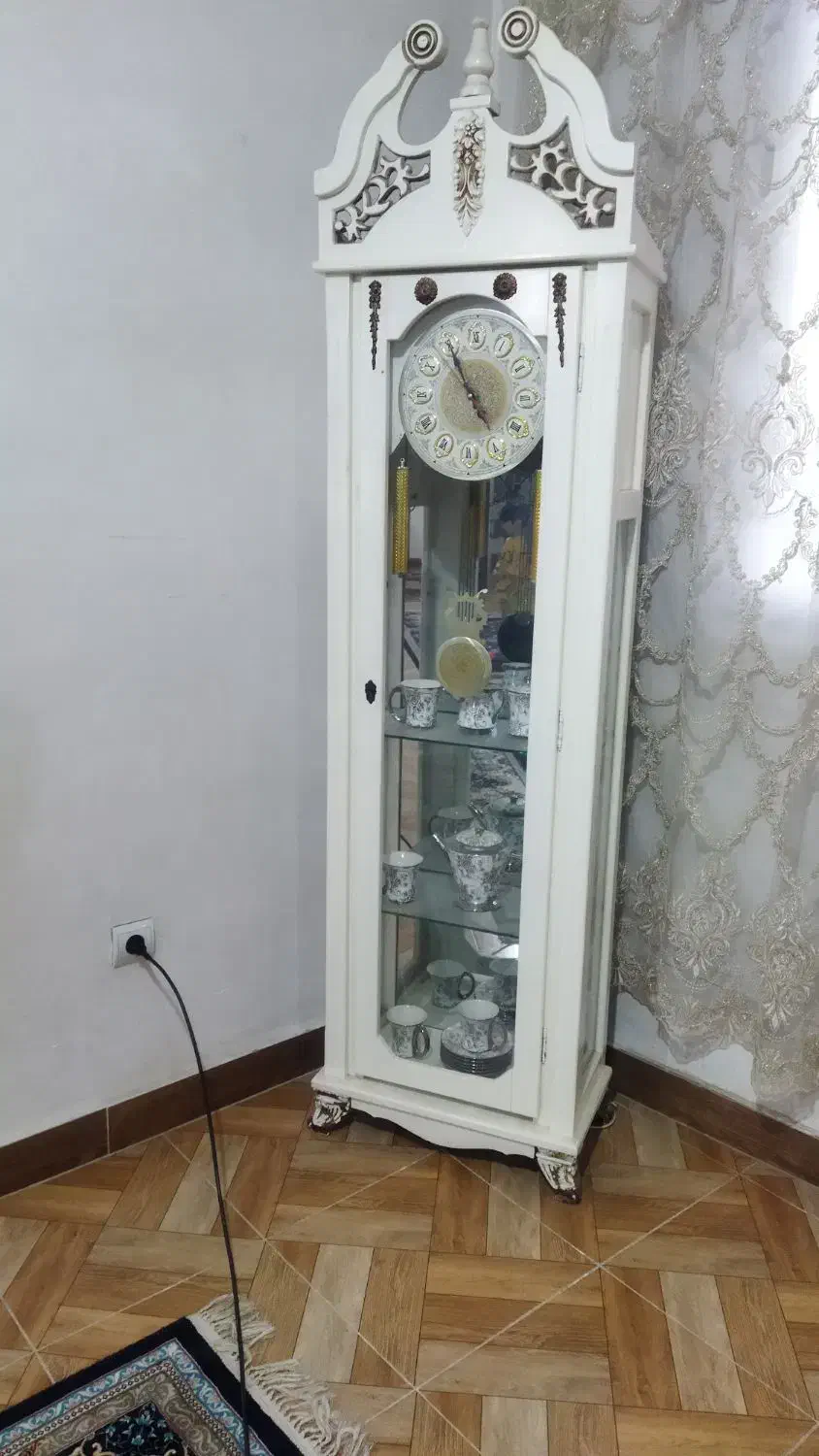 ویترین ساعتی|بوفه، ویترین، کنسول|رباط‌کریم, نصیرشهر|دیوار