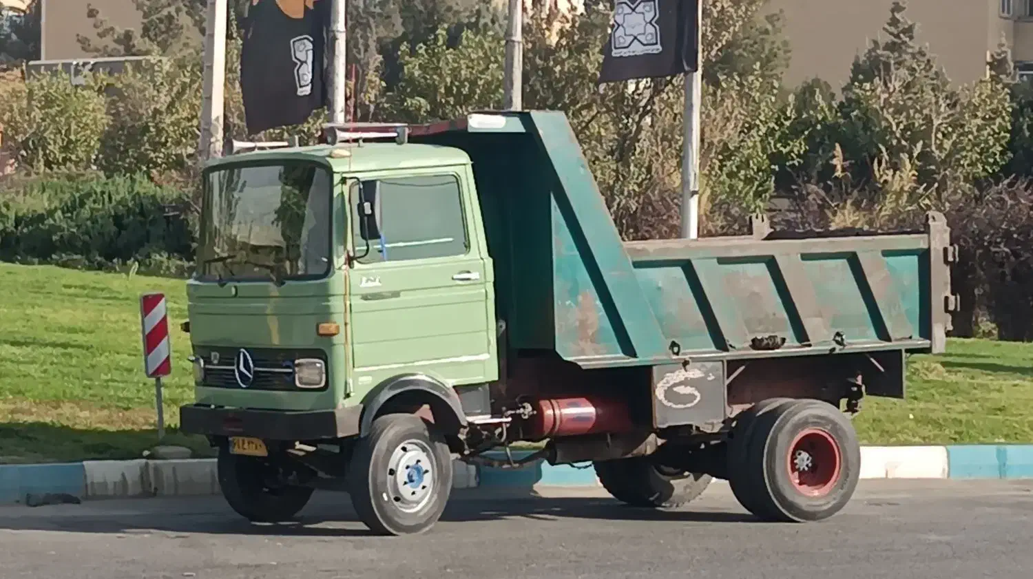 حمل مصالح ساختمانی گوناگون|خدمات حمل و نقل|اندیشه, اندیشه فاز ۳|دیوار