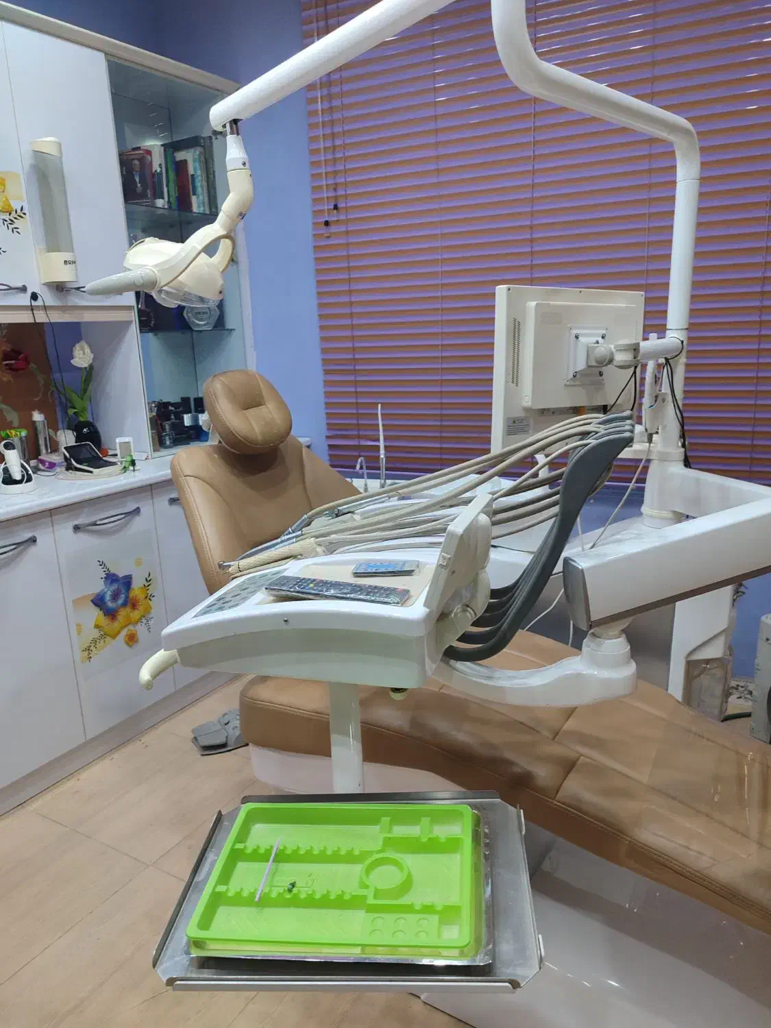 یونیت دندانپزشکی فول آپشن با تجهیزات کامل|پزشکی|پیرانشهر, |دیوار