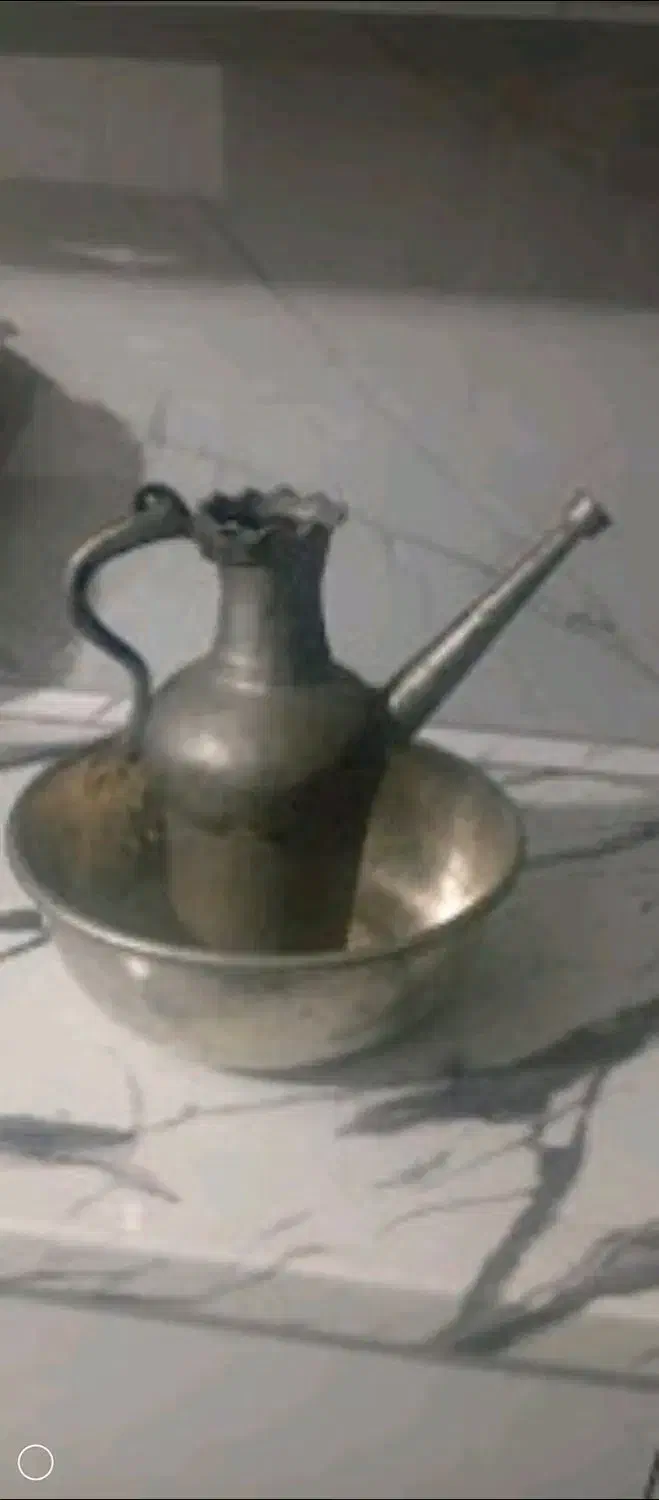 افتامه لگن مسی عتیقه|کلکسیون اشیاء عتیقه|قرچک, میرزائی شمالی|دیوار