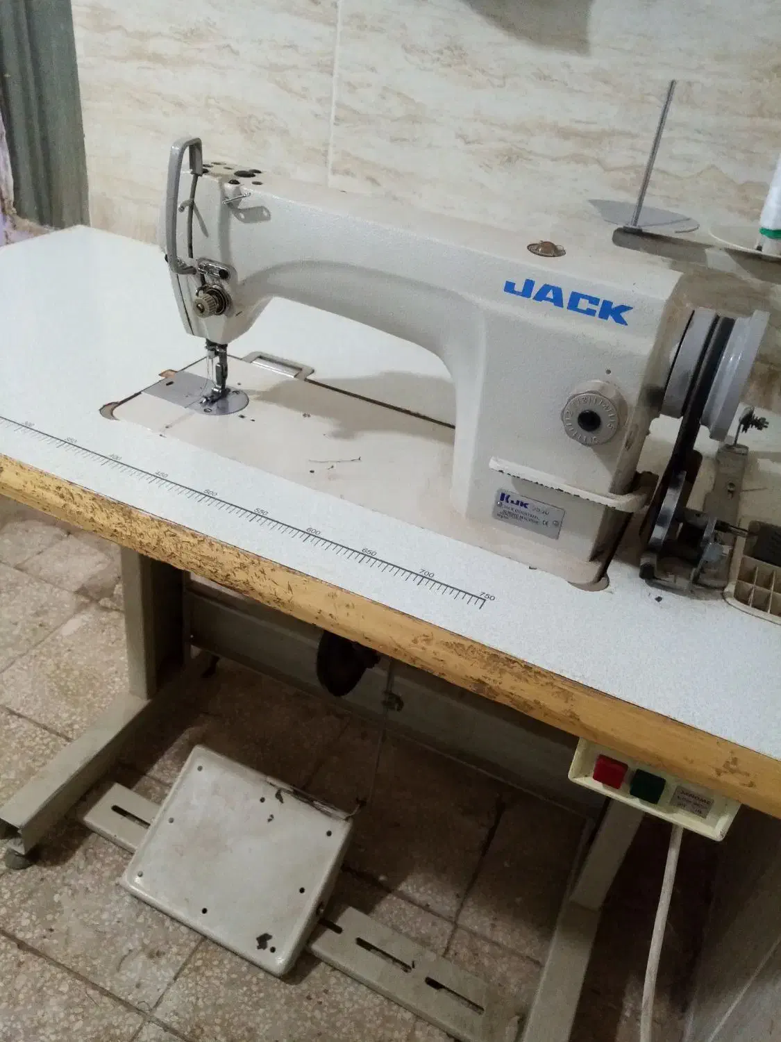 چرخ خیاطی صنعتی راسته دوز|چرخ خیاطی و ریسندگی|سبزوار, طبرسی (جعفرآباد)|دیوار