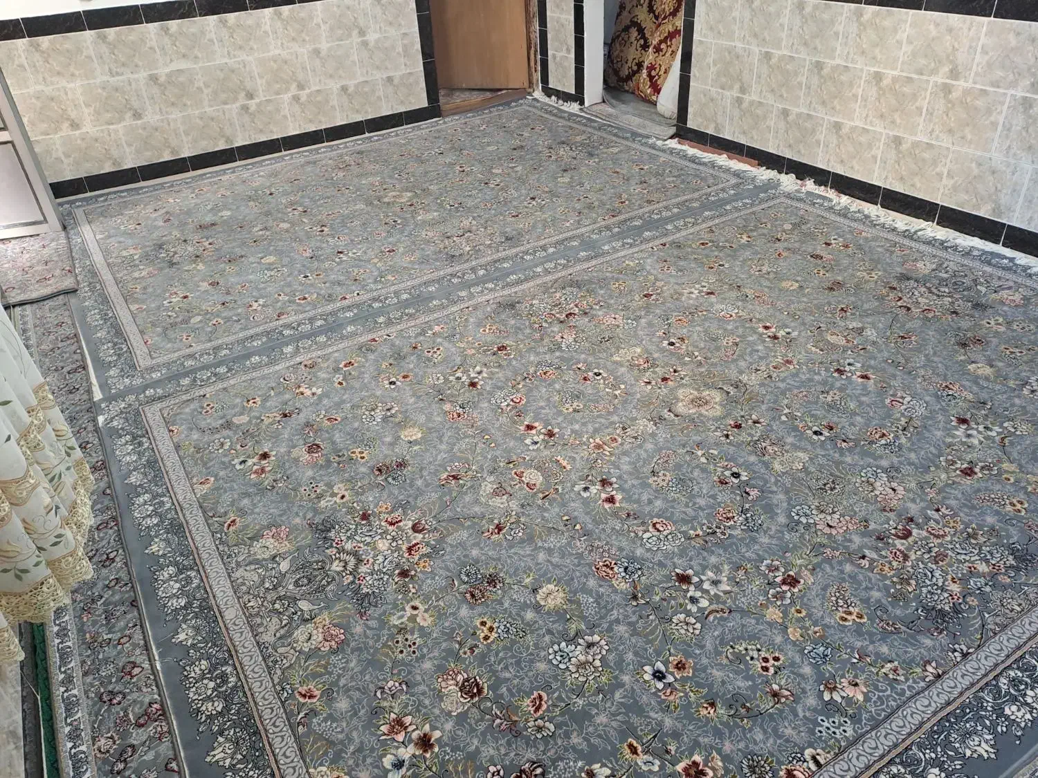 فرش ۲متر از ۳ متر|فرش|بانه, |دیوار