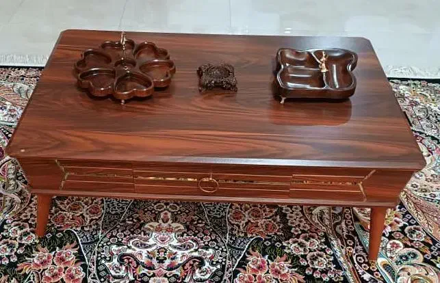 میز نهار خوری ۶نفره .میز عسلی.مبل راحتی ۳نفره.مبل|میز و صندلی غذاخوری|صفادشت, |دیوار