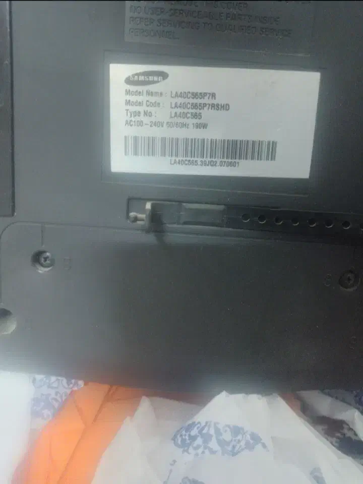 ال سی دی ۴۰اینچ سامسونگ|تلویزیون و پروژکتور|ری, شهادت|دیوار