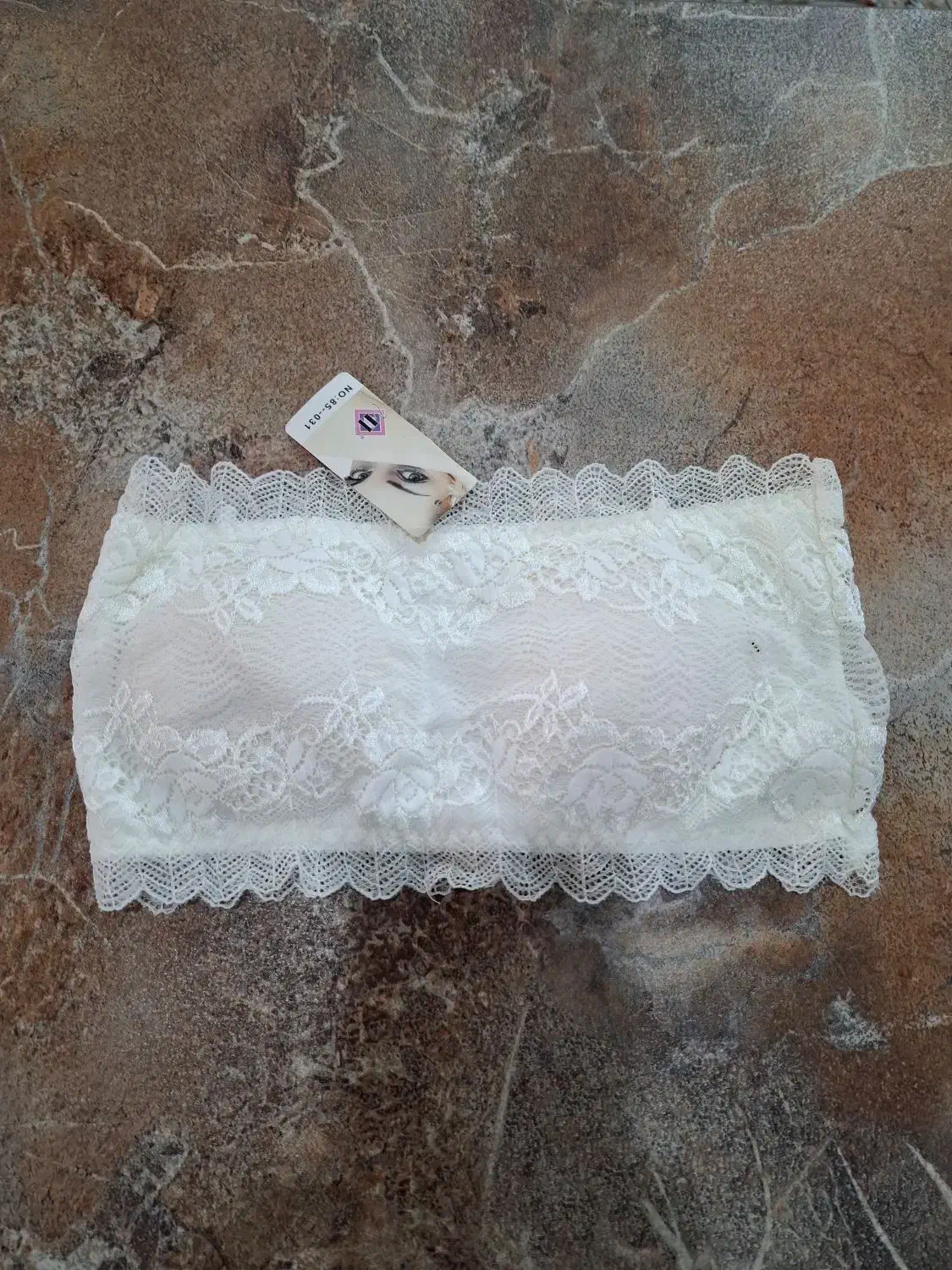 تعدادی نیم تنه ورزشی و مجلسی|لباس|ماهدشت, |دیوار