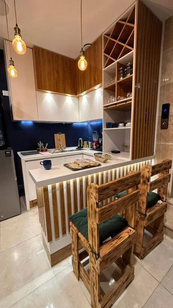دکور و کابینت کافی شاپ نو|کافی‌شاپ و رستوران|قشم, |دیوار