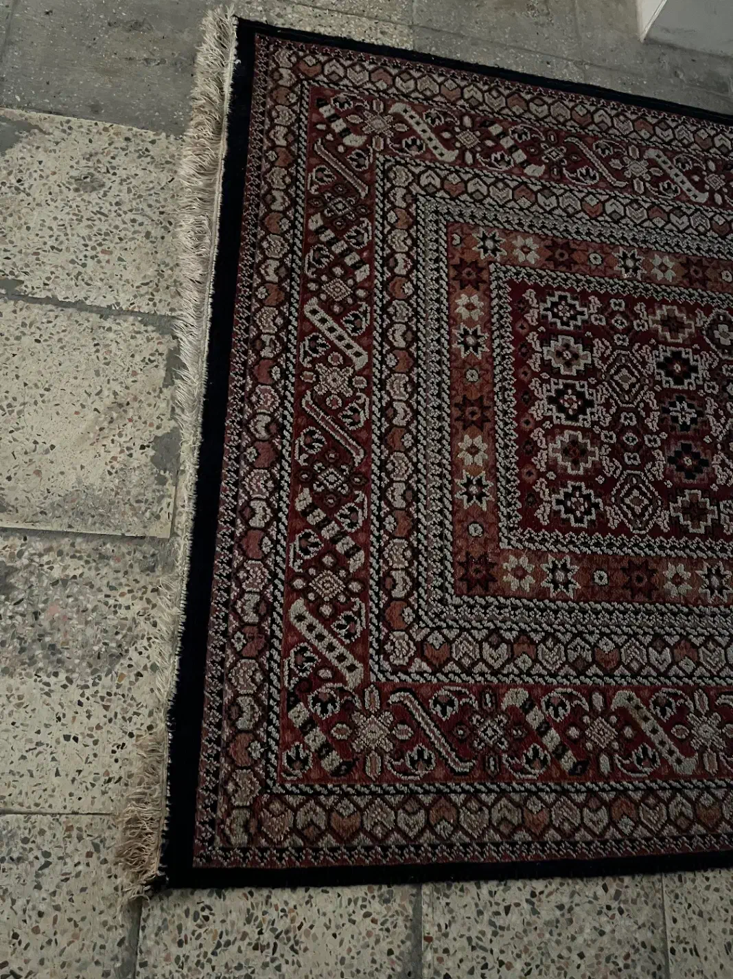 قالیچه|فرش|تهران, اتابک|دیوار