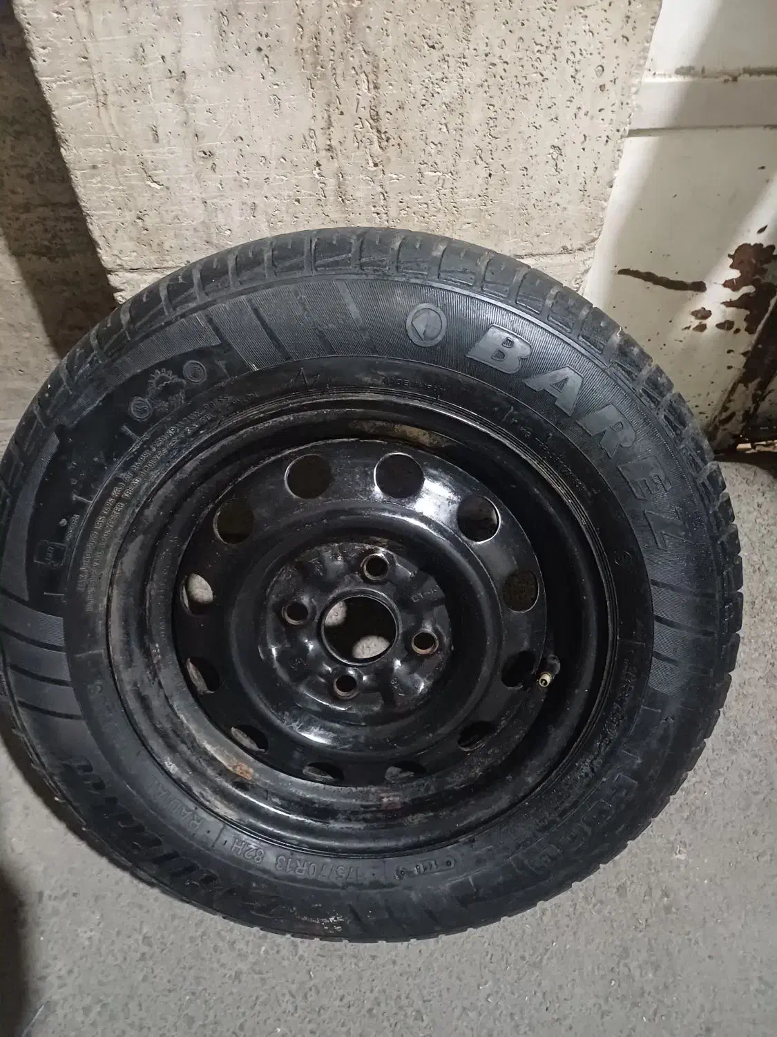 لاستیک بارز|قطعات یدکی و لوازم جانبی|تهران, بیسیم|دیوار