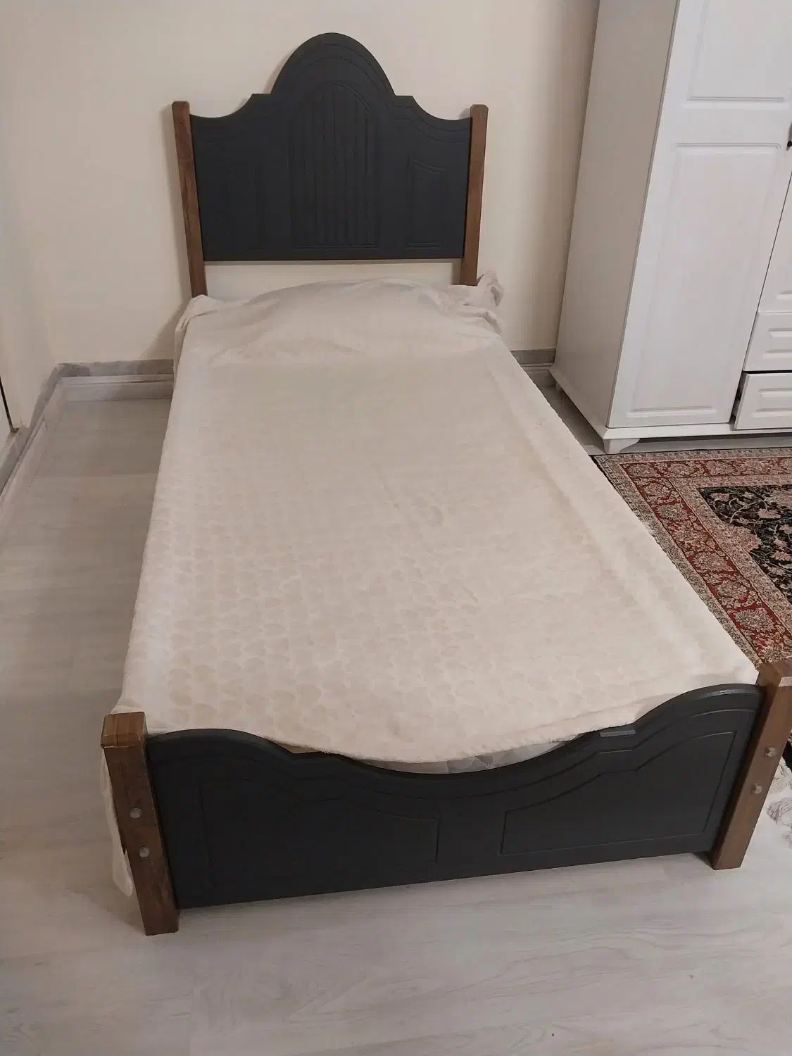 تخت خواب|تخت و سرویس خواب|کرج, عظیمیه|دیوار