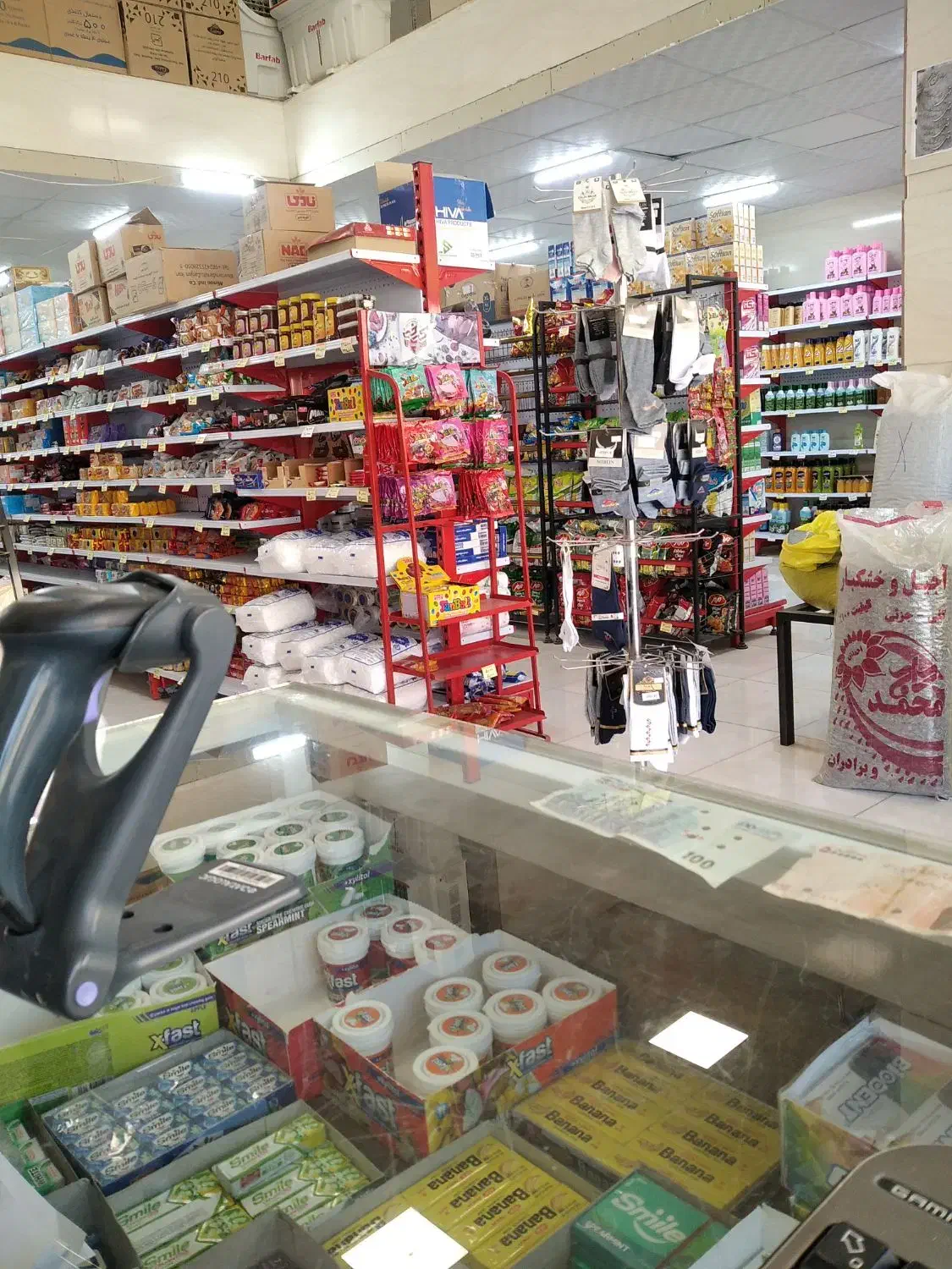 استخدام خانم بصورت پاره وقت|استخدام خدمات فروشگاه و رستوران|کرمانشاه, |دیوار