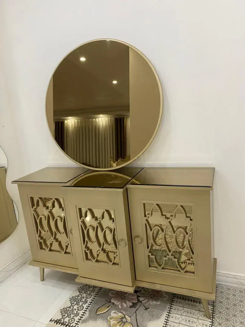 کنسول وآینه|بوفه، ویترین، کنسول|رشت, باهنر|دیوار