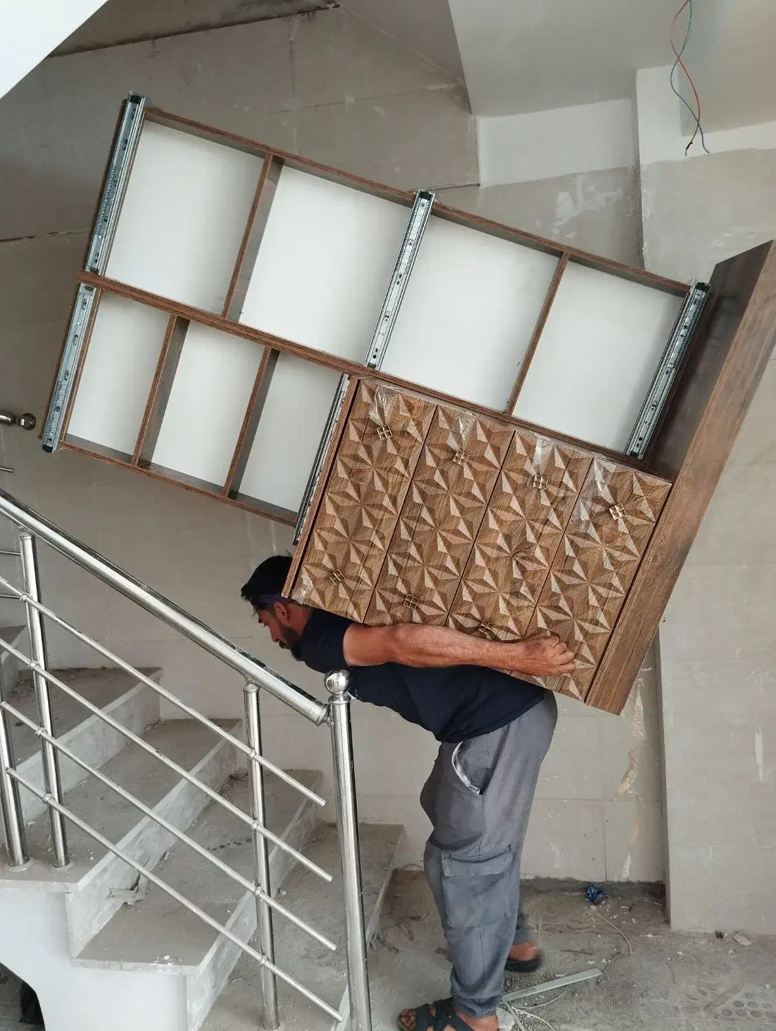 باربری واتو بار  رحمانی حمل بار و اثاثیه منزل|خدمات حمل و نقل|هشتگرد, فاز ۱ مهستان|دیوار