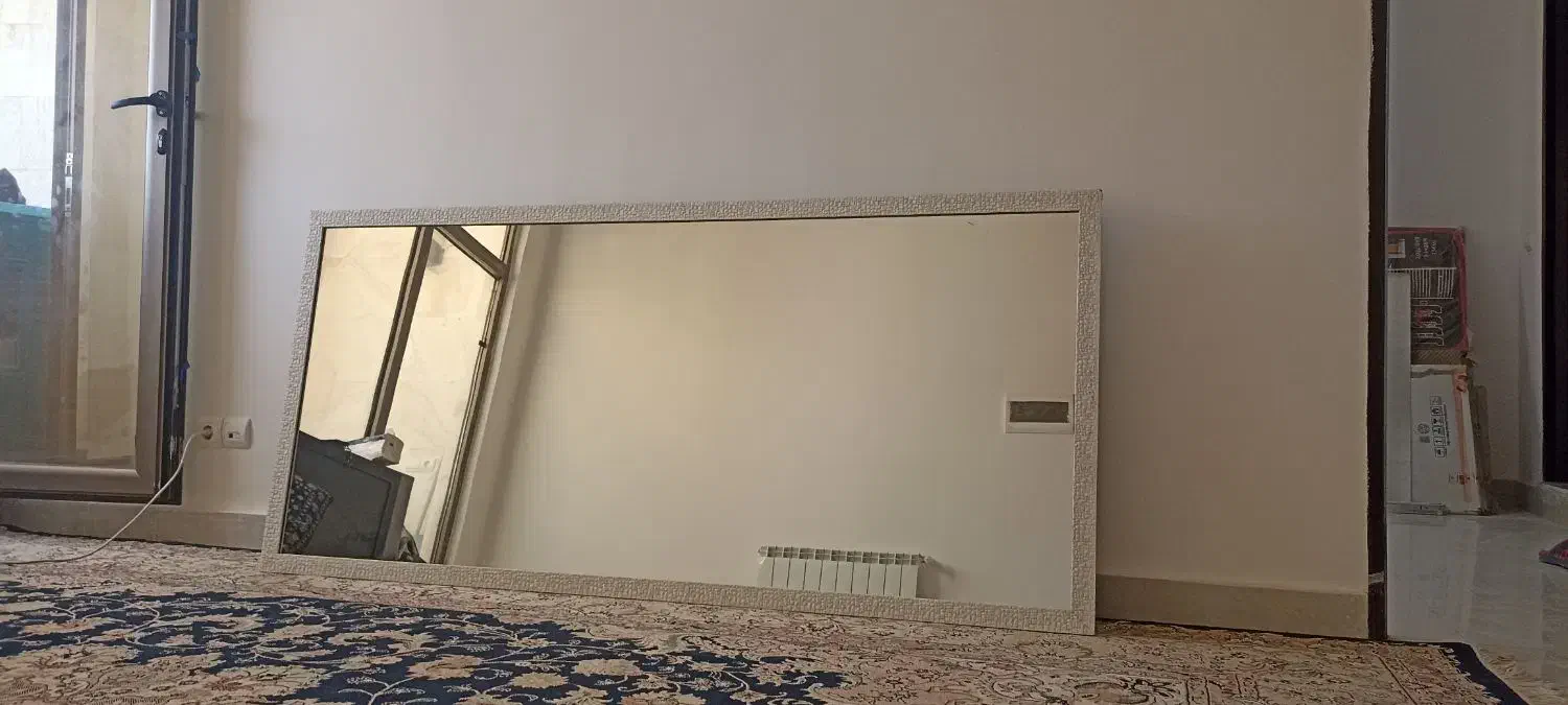 دو عدد آینه قدی|آینه|ایلام, |دیوار