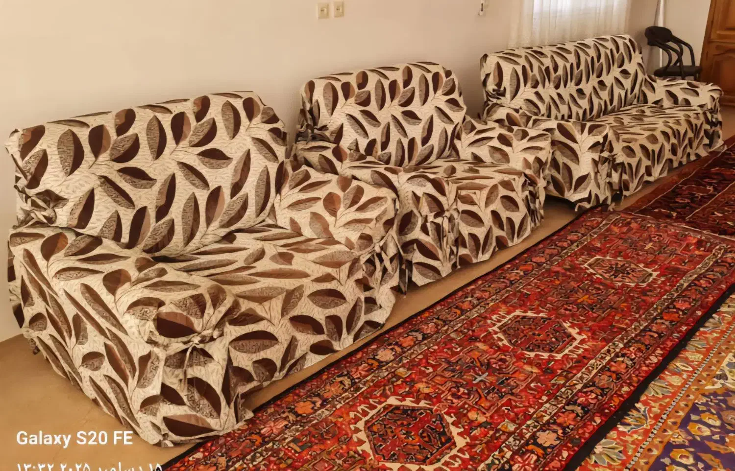 مبل ۵ نفره راحتی|مبلمان خانگی و میز عسلی|اسکو, |دیوار