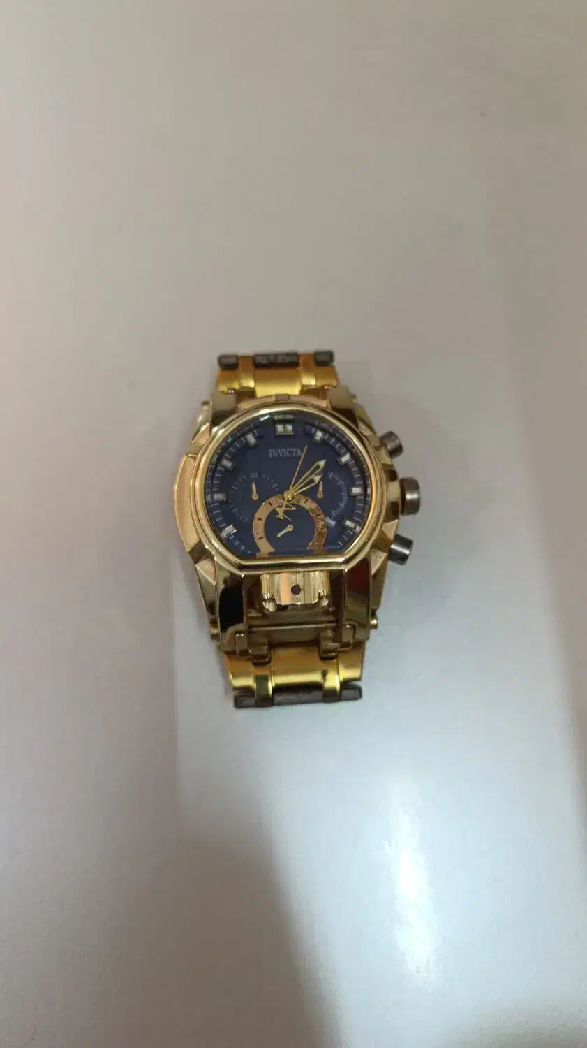 ساعت مچی|ساعت|قم, قلعه کامکار|دیوار