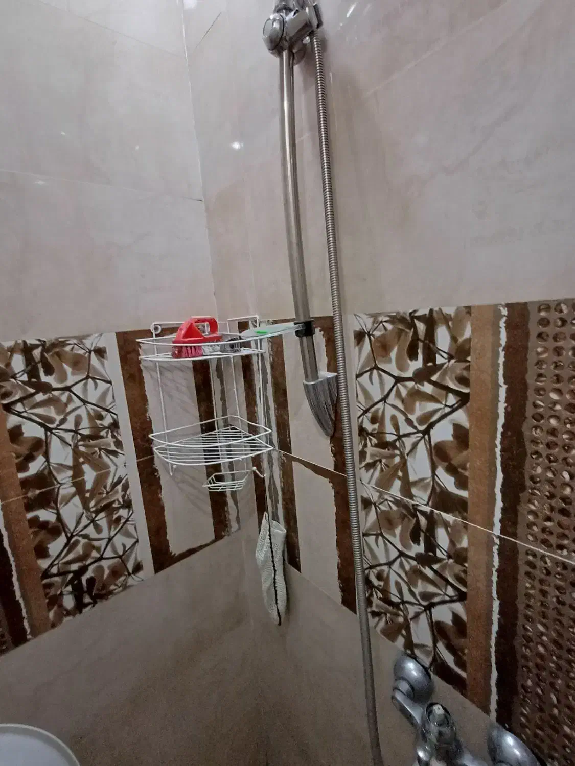 آپارتمان ۶۳ متری/خوش نقشه