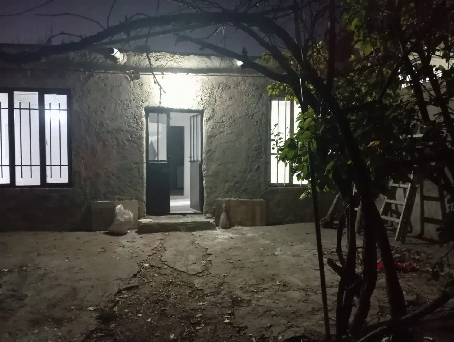 اجاره خانه کلنگی در سربازخانه|اجارهٔ خانه و ویلا|اهر, |دیوار