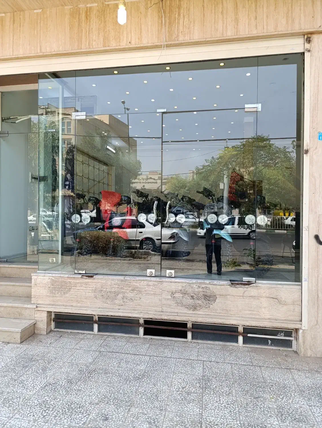 موتور سیکلت برقی مادو نمایندگی ۲۵۱۱|موتورسیکلت|قم, شهدا|دیوار