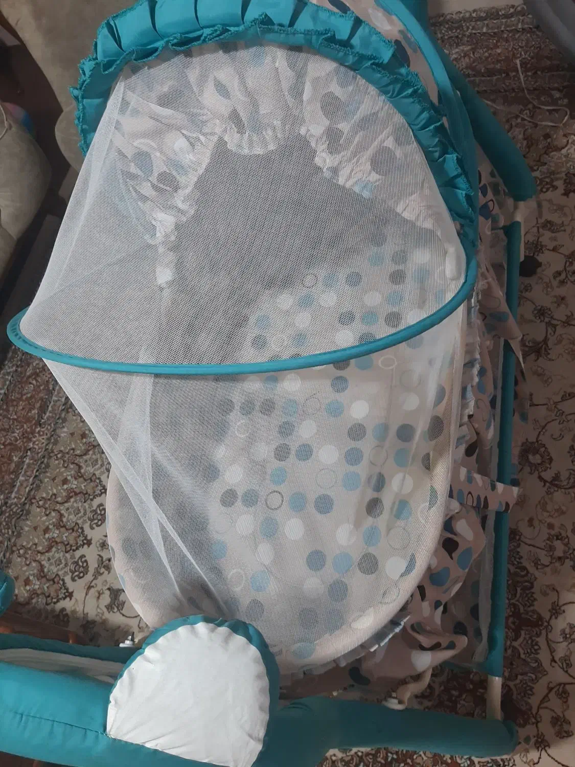 گهواره نوزادی درحد نو|تخت و سرویس خواب|رباط‌کریم, رباط‌کریم|دیوار