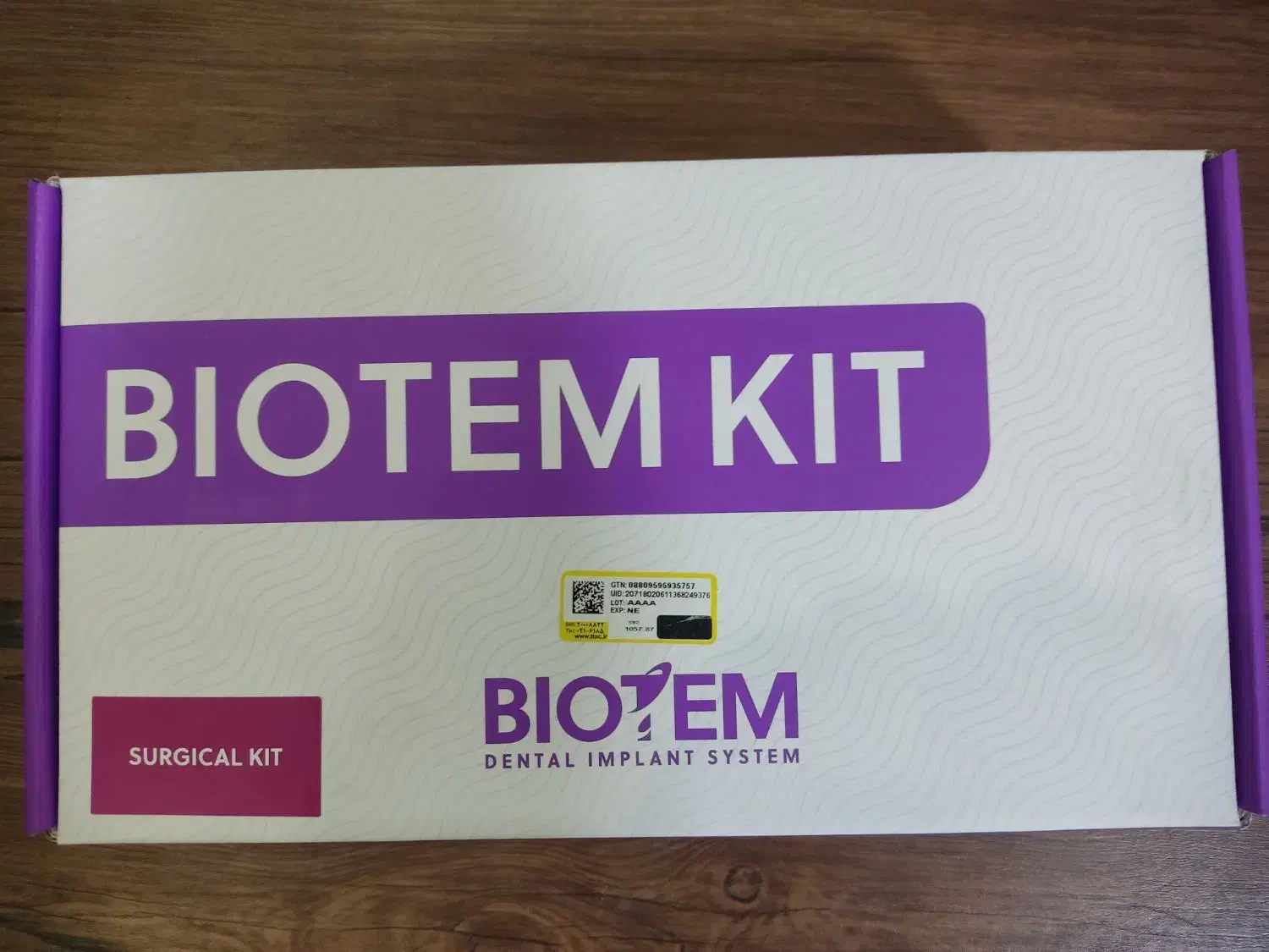 کیت جراحی ایمپلنت دندانپزشکی بایوتم|پزشکی|تبریز, |دیوار