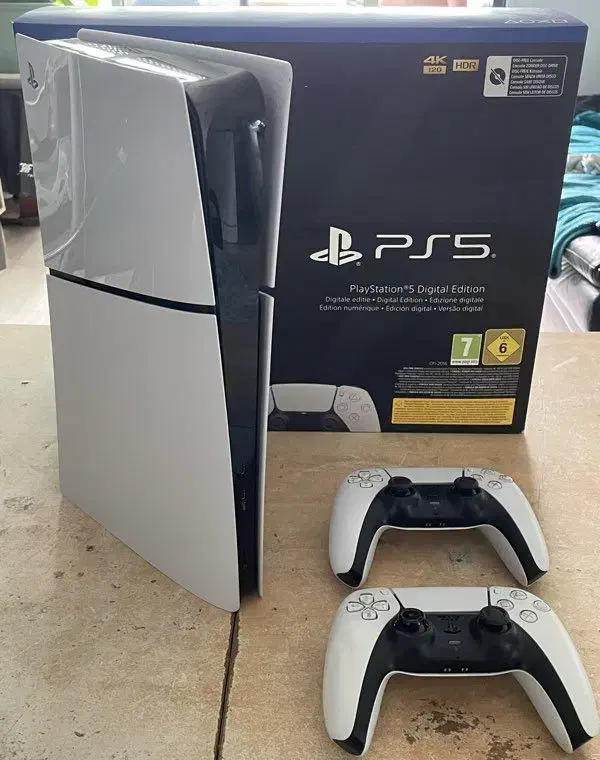 ps5 slim دو دسته با پایه شارژر|کنسول، بازی ویدئویی و آنلاین|اصفهان, پروین|دیوار