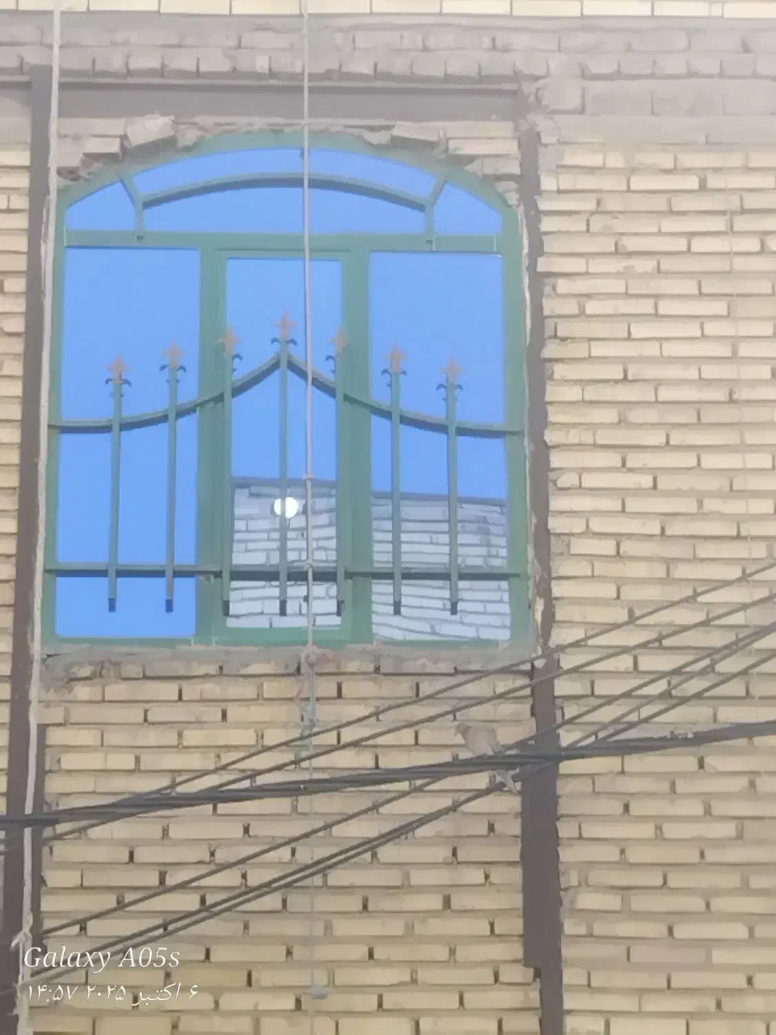 4عددپنجره آهنی سالم 170در140|حراج|بهارستان, |دیوار