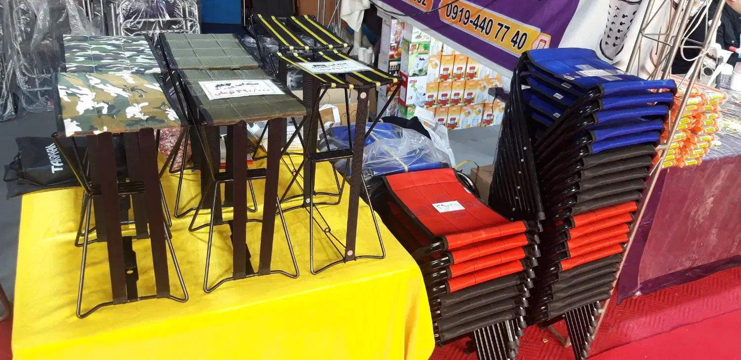 صندلی تاشو|صندلی و نیمکت|رشت, لاکان|دیوار