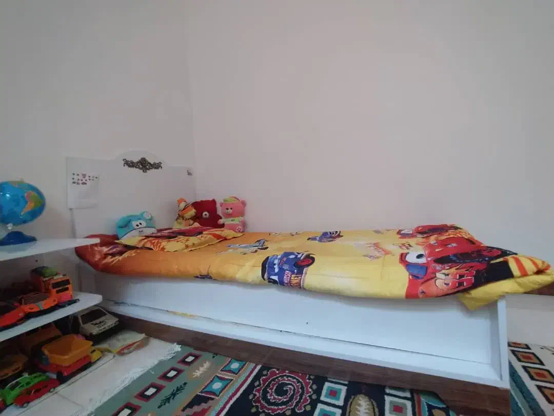 تخت وکمد|تخت و سرویس خواب|جم, |دیوار