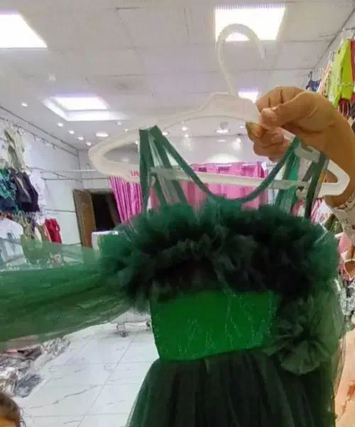 لباس مجلسی بچگانه مناسب ۶تا ۹سال|کفش و لباس بچه|کرمان, |دیوار