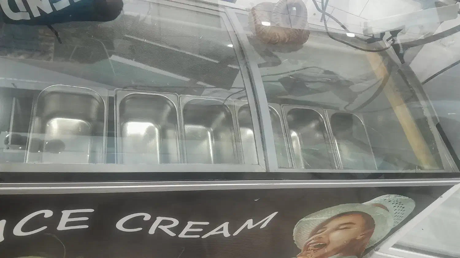 یخچال بستنی|کافی‌شاپ و رستوران|فردیس, فردیس|دیوار