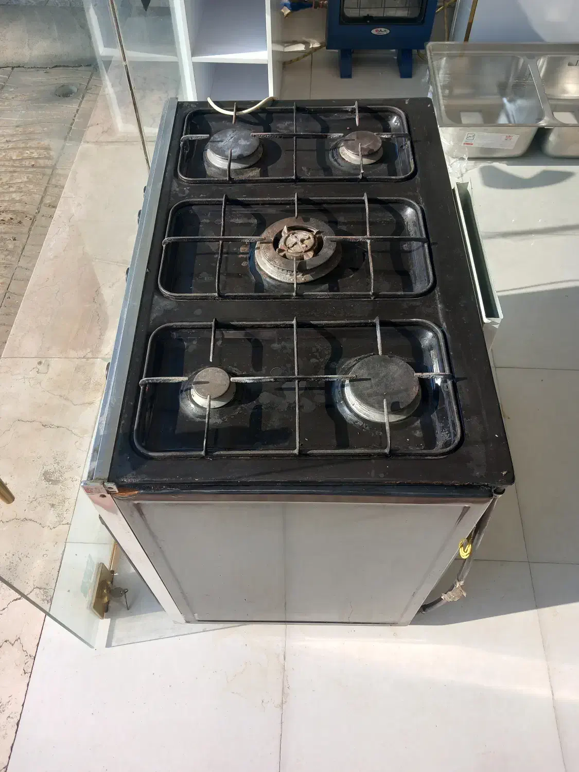 اجاق گاز کاملا سالم|اجاق گاز و لوازم برقی پختوپز|پارسآباد, |دیوار