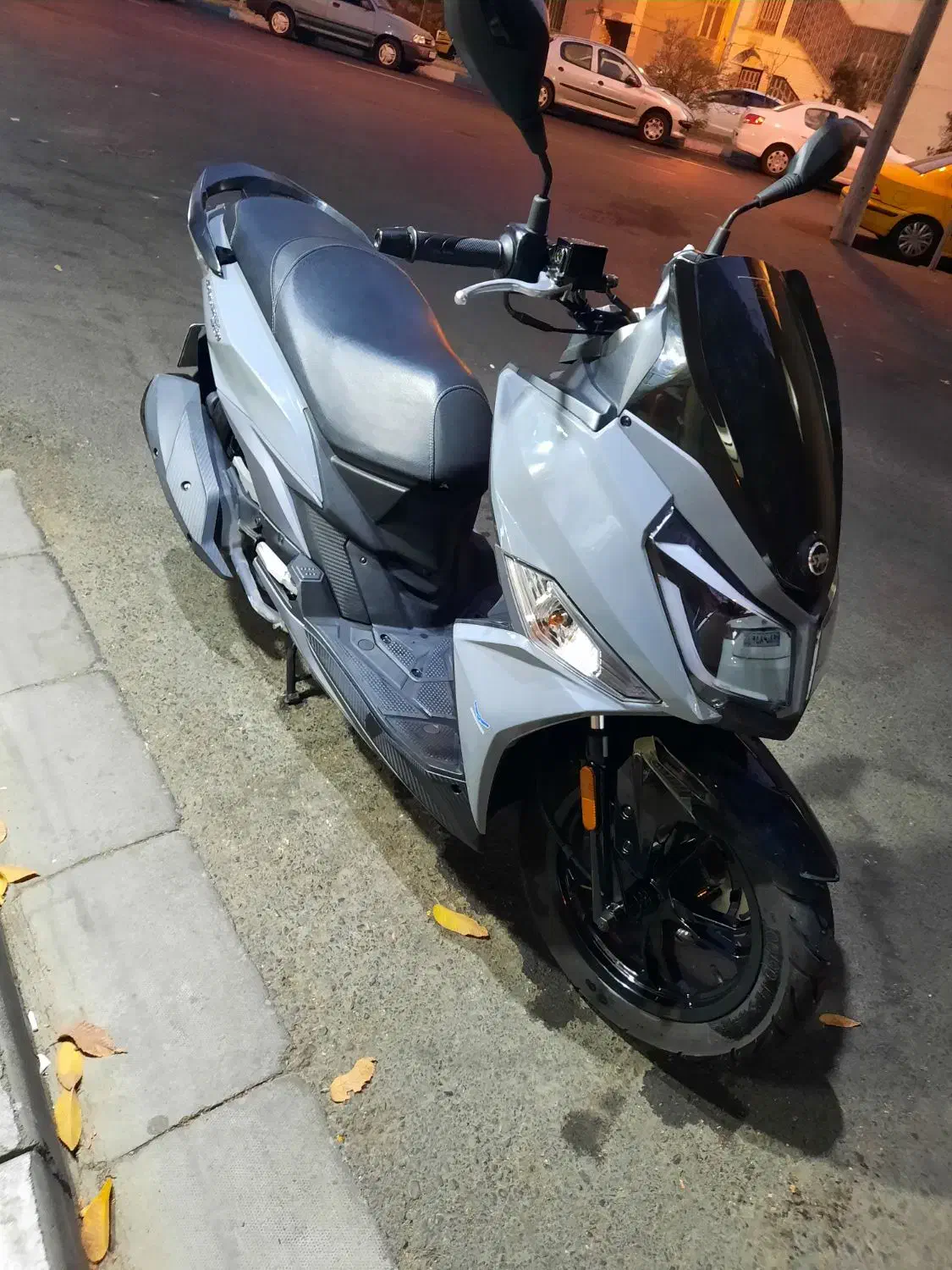 موتور j200 نیوفیس|موتورسیکلت|تهران, علم و صنعت|دیوار