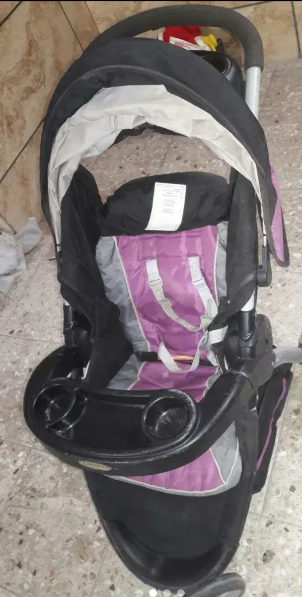 کالسکه خارجی مهکم در حد نو|کالسکه و لوازم جانبی|گرگان, |دیوار