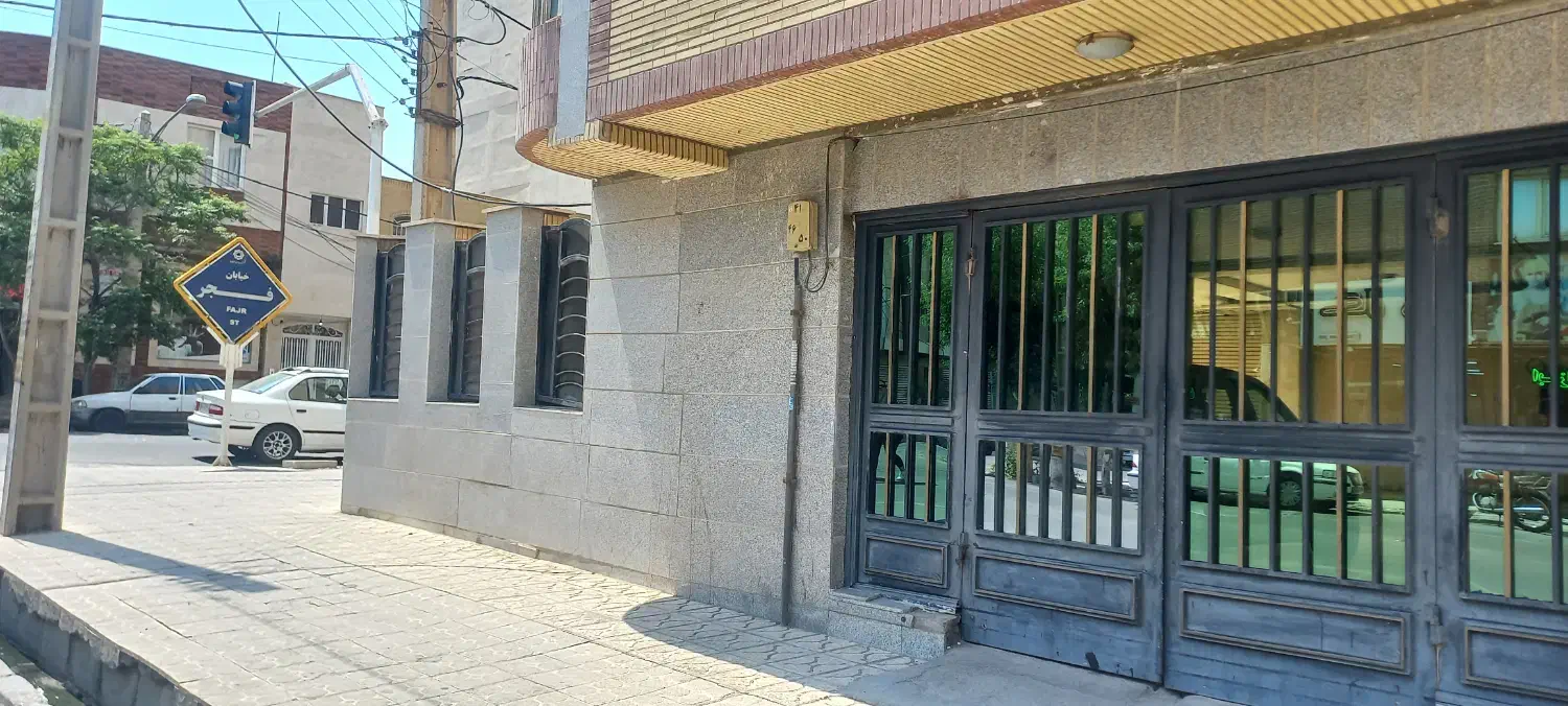 فروش آپارتمان یک خوابه با پارکینگ و موقعیت مناسب.|فروش آپارتمان|قم, دانش|دیوار