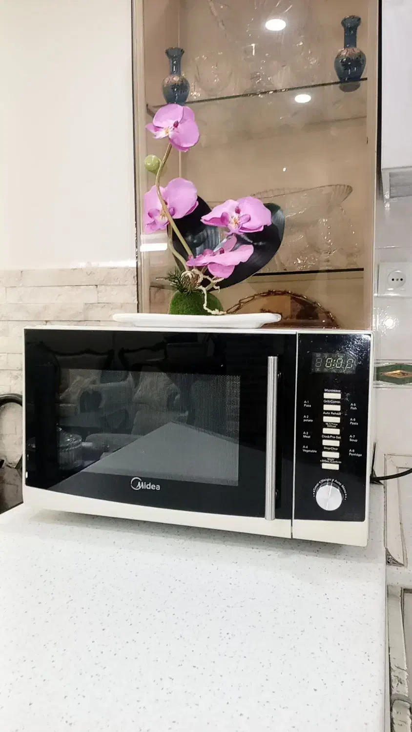 ماکروفر مدیا اصل فول آپشن 30L کاملا سالم درحدنو|اجاق گاز و لوازم برقی پختوپز|تهران, افسریه شمالی|دیوار