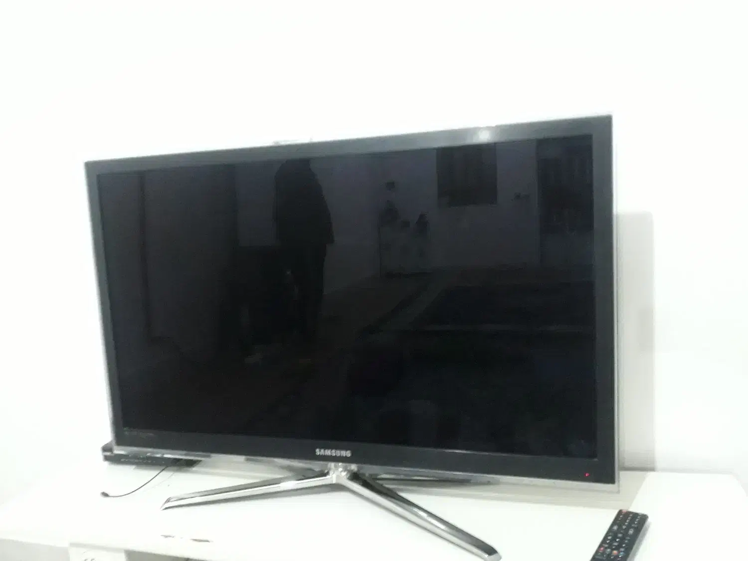 تلوزیون سامسونگ۴۰اینج|تلویزیون و پروژکتور|خرم‌آباد, |دیوار