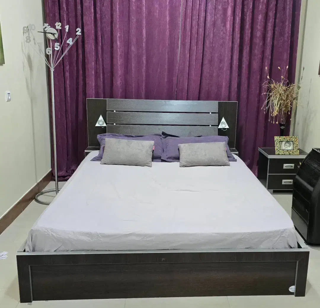 تخت خواب و میز آرایش|تخت و سرویس خواب|گنبد کاووس, |دیوار