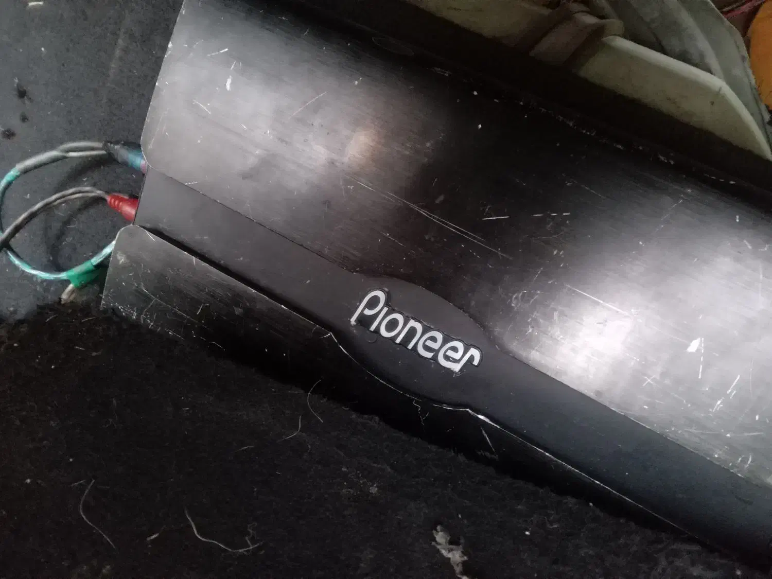 لوازم برقی|صوتی و تصویری|اراک, |دیوار