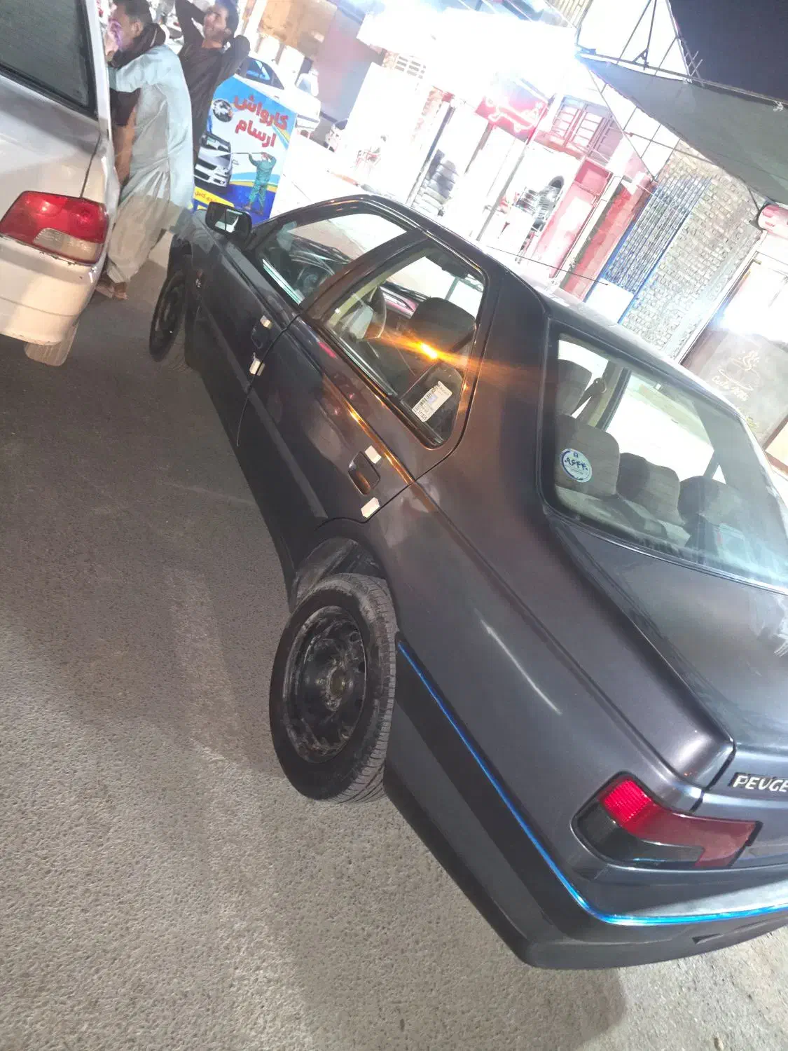 پژو۴۰۵مدل۹۸بی رنگ شاسی پلمپ|خودرو سواری و وانت|سراوان, |دیوار