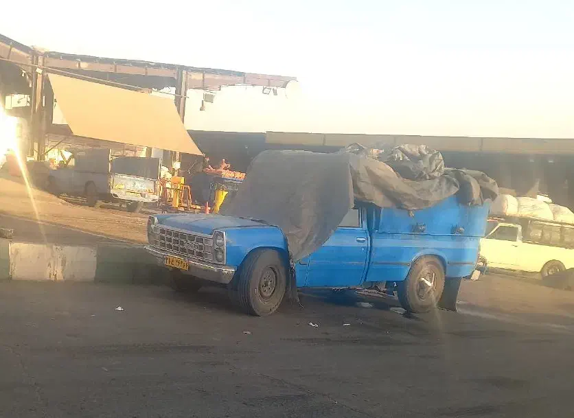 نیسان ۸۷دوگانه فابریک تناژ پایین پلاک عمومی|خودرو سواری و وانت|یزد, |دیوار