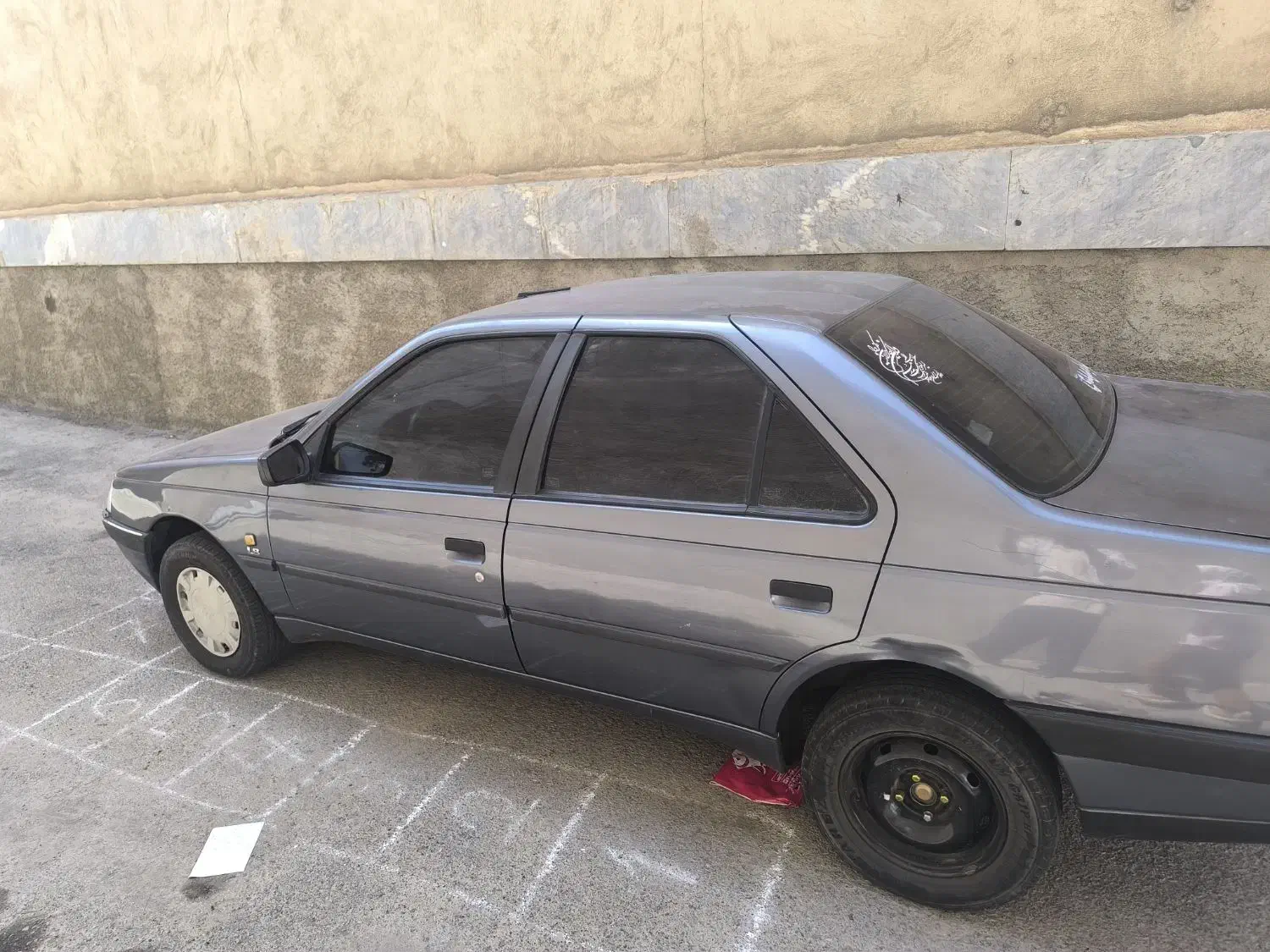 پژو ۴۰۵ مدل ۹۳ بیرنگ|خودرو سواری و وانت|تهران, خزانه|دیوار