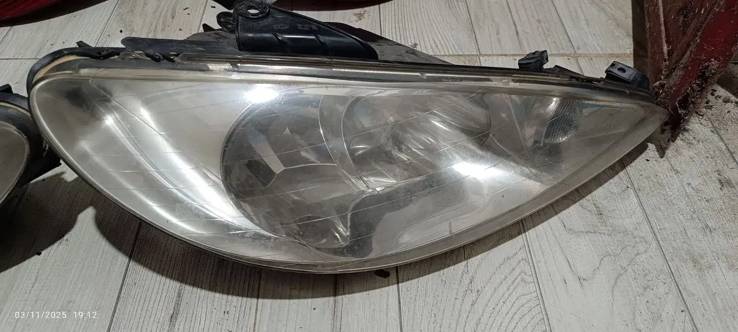 چراغ فابریک جلو ۲۰۶ + باربند|قطعات یدکی و لوازم جانبی|رشت, نیکمرام|دیوار